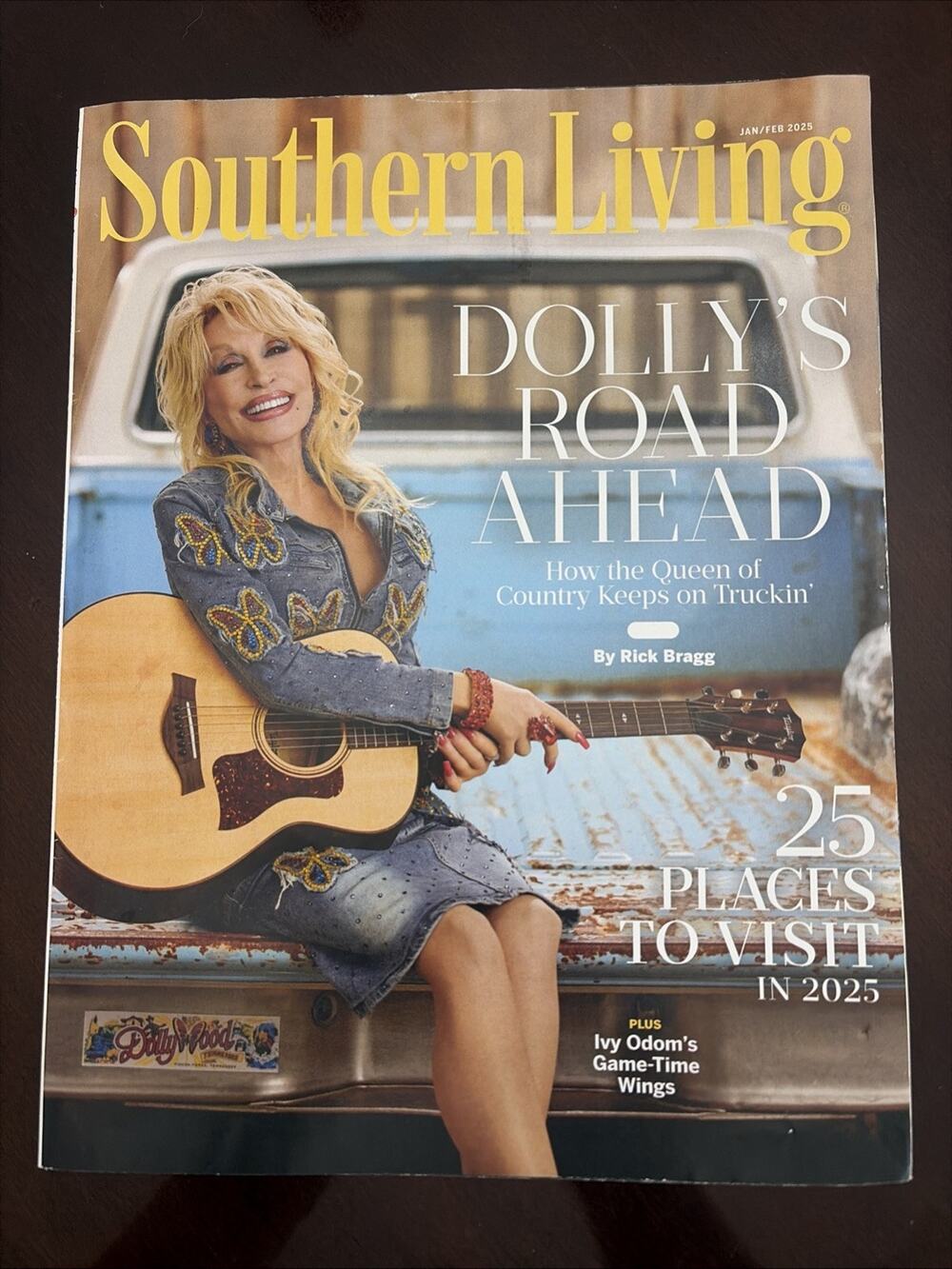 Southern Living Magazine Jan/Feb 2025 Illustrated Issue Dolly's Road Ahead